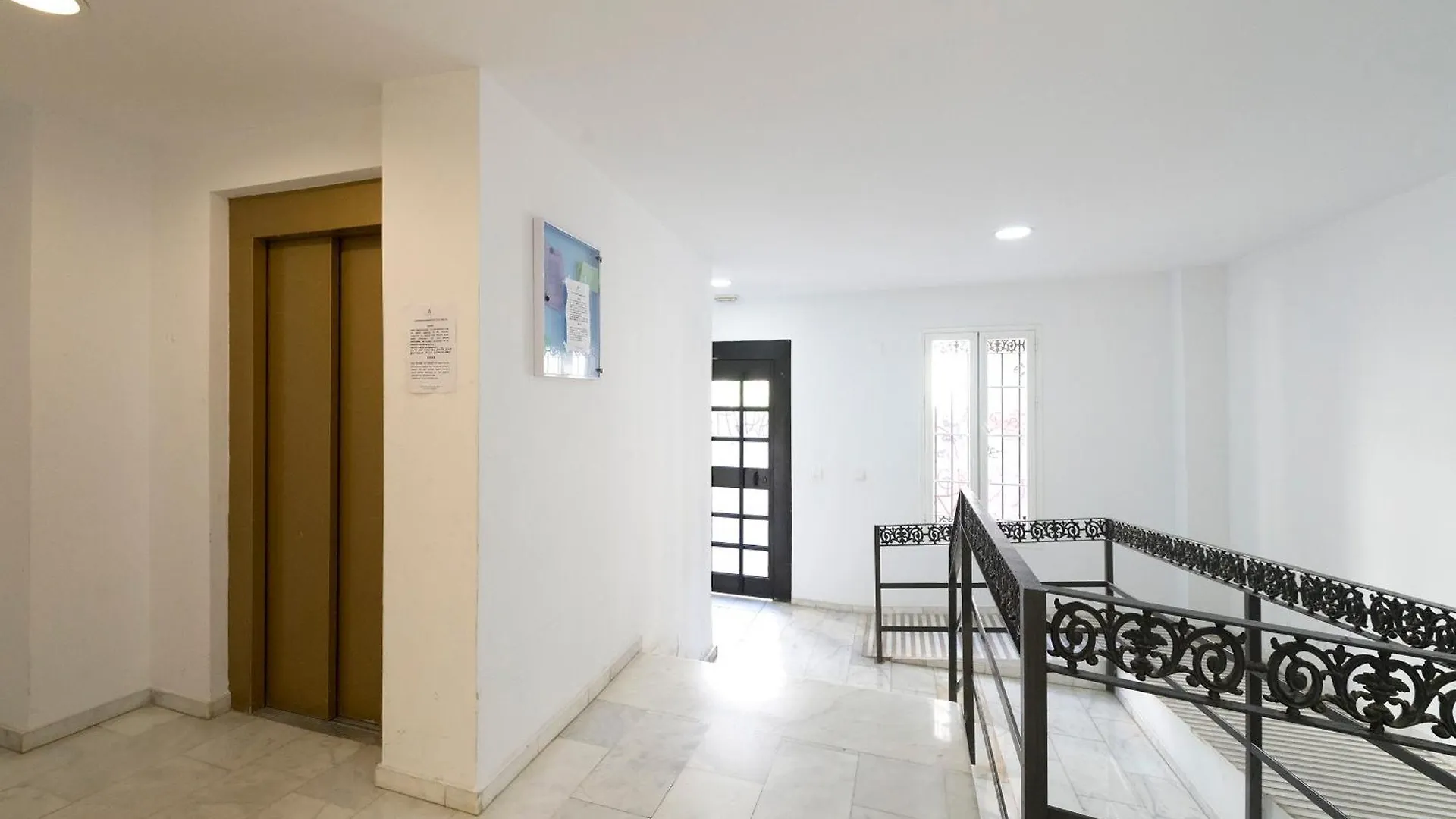 Duplex En Centro De Malaga, Calle Nuno Gomez 아파트